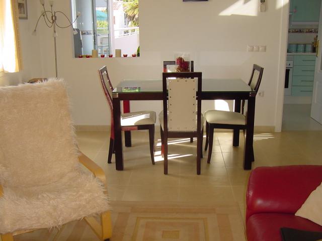 Calpe Apartment FSBO - Dining Area - Large Image 