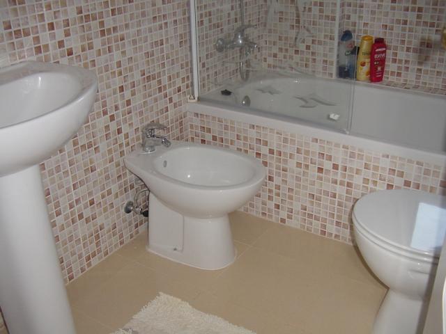 Calpe Apartment FSBO - Bathroom - Large Image 